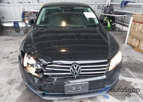 2014 Volkswagen Passat 1.8T Wolfsburg Edition из США, поврежденный, VIN 1VWAT7A37EC035831